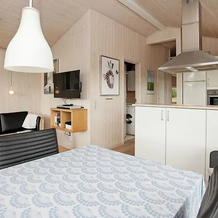 Two-bedroom Holiday In Tranekær 2